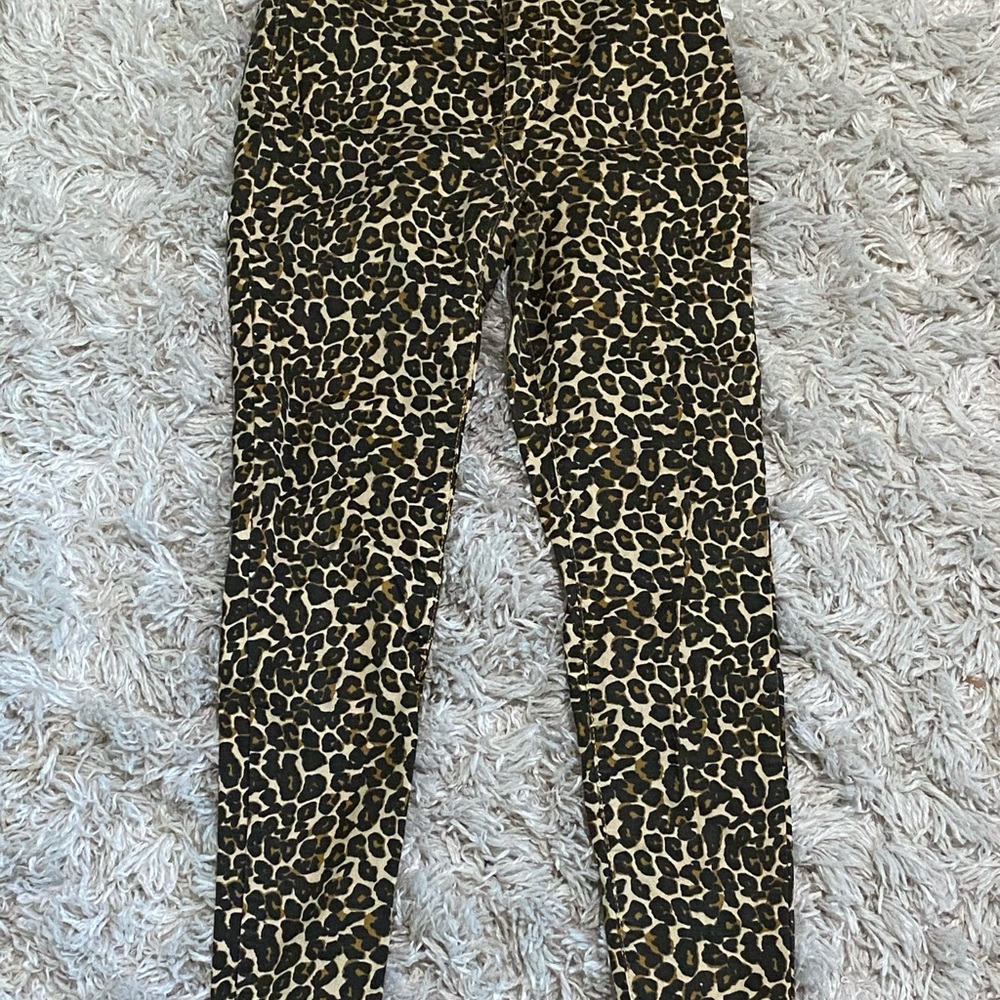 Cheetah print skinny pants